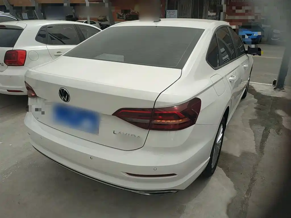 Lavida 280 TSI DSG Comfort