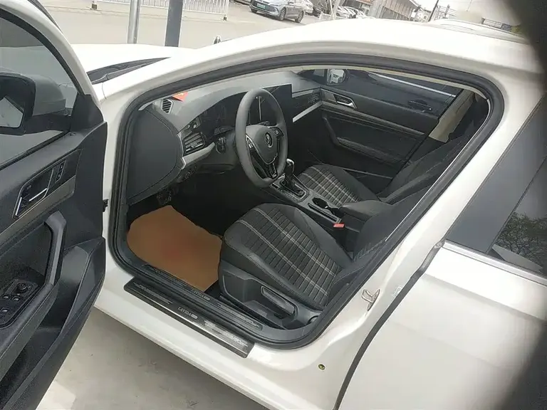 Volkswagen Lavida 280 TSI DSG Comfort