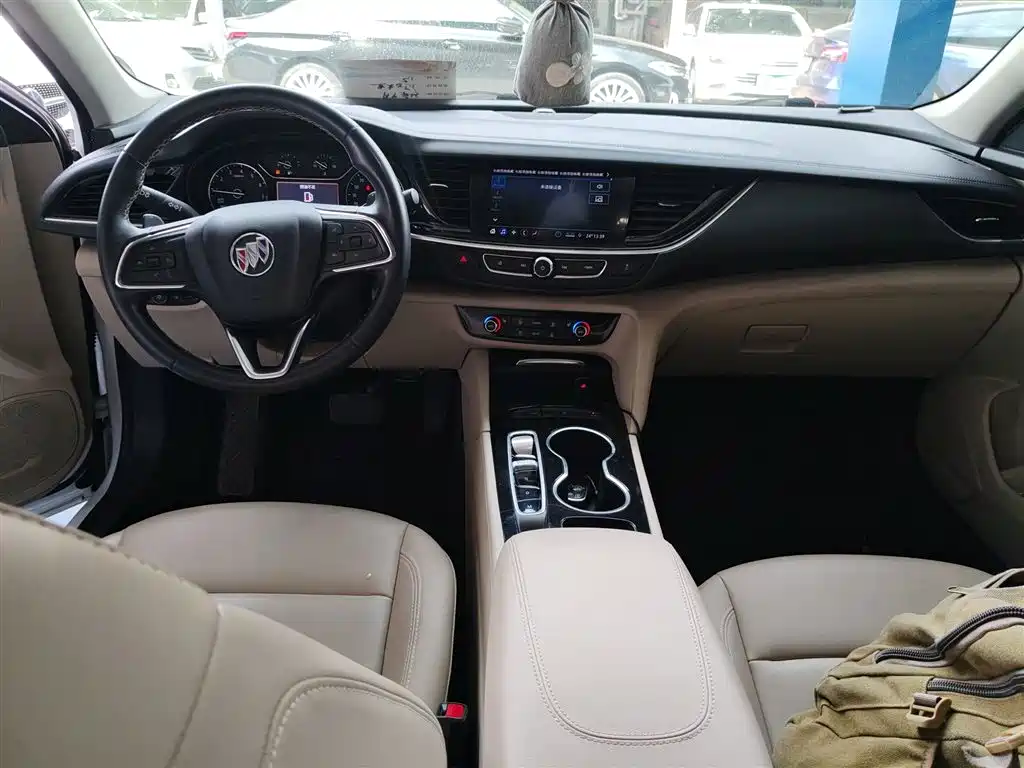 Regal 552 T Elite