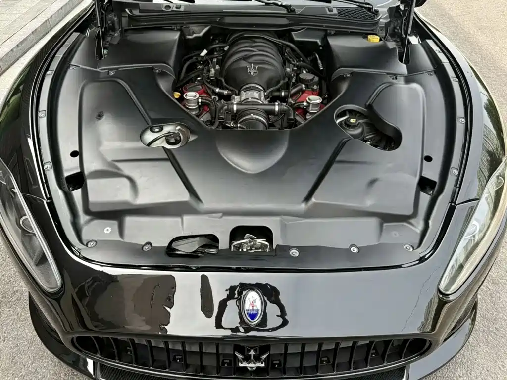 GranTurismo 4.7 L Sport F1