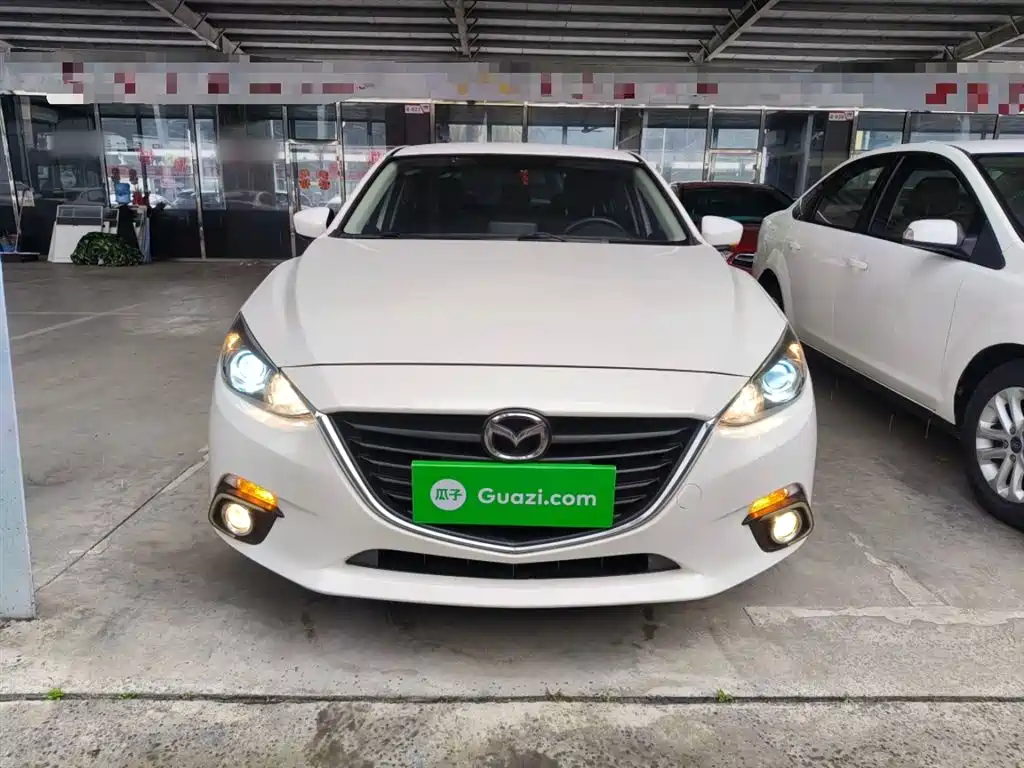 Mazda 3 Axela Sedan 1.5 L Auto Comfort