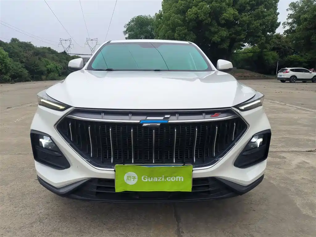 Changan Oshan X5 1.5 T DCT Distinguished