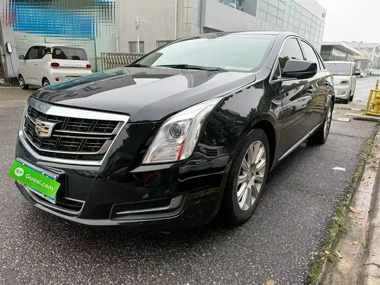 Cadillac XTS 28 T Tech