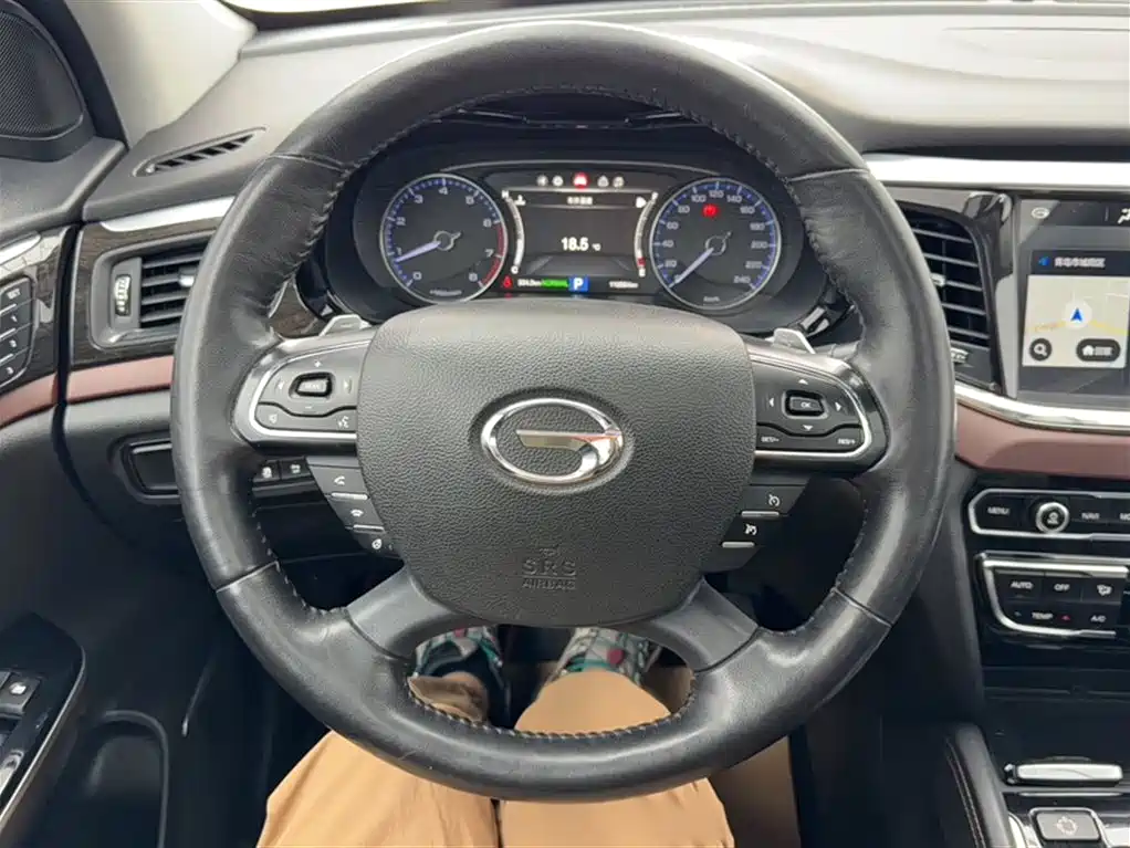 GAC Trumpchi GS8 320 T 2 WD Luxury Connected (7-seat)
