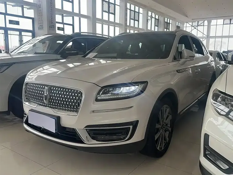 Lincoln Nautilus (Import) 2.0 T 4 WD Graceful CN-VI