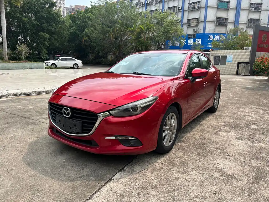 Mazda 3 Axela Sedan 1.5 L Auto Luxury CN-V