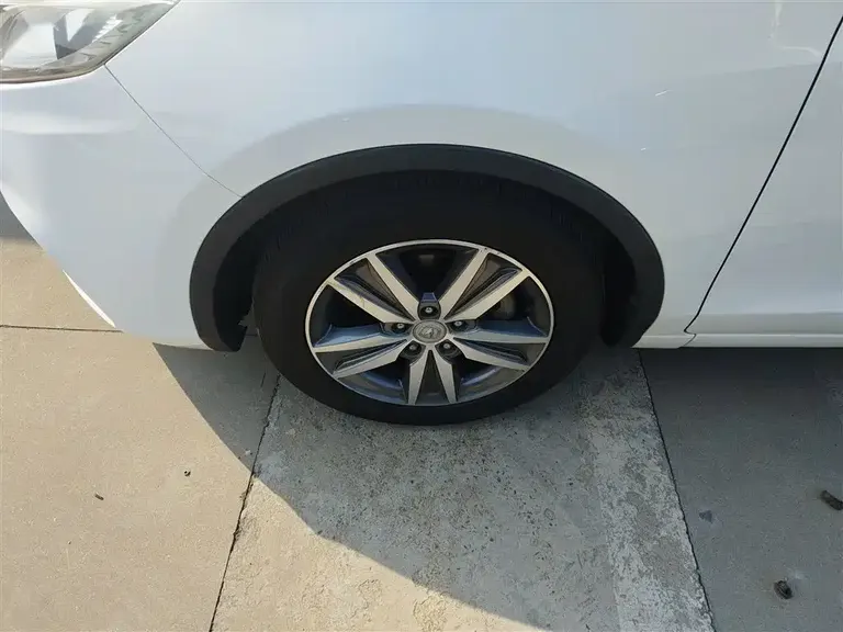 Changan Eado XT 1.6 L Manual Handsome Cool CN-V