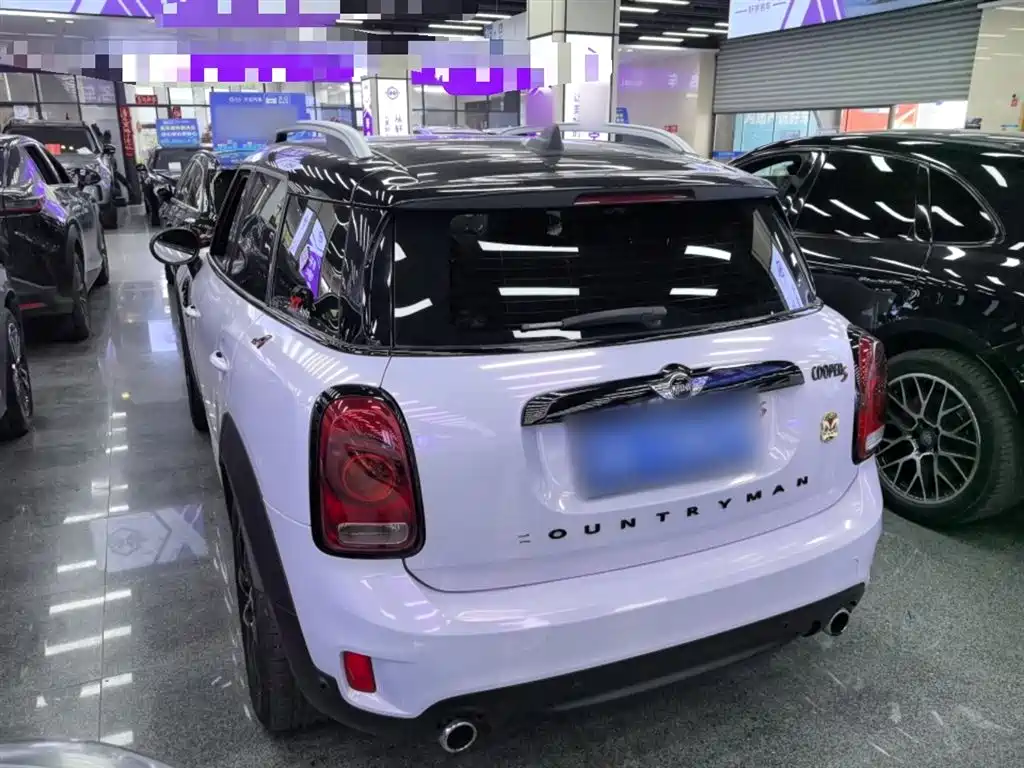 MINI COUNTRYMAN 2.0 T COOPER S ALL4 Traveller
