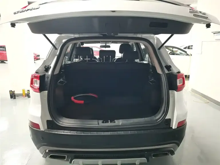 Changan CS75 1.8 T Auto Elite CN-V