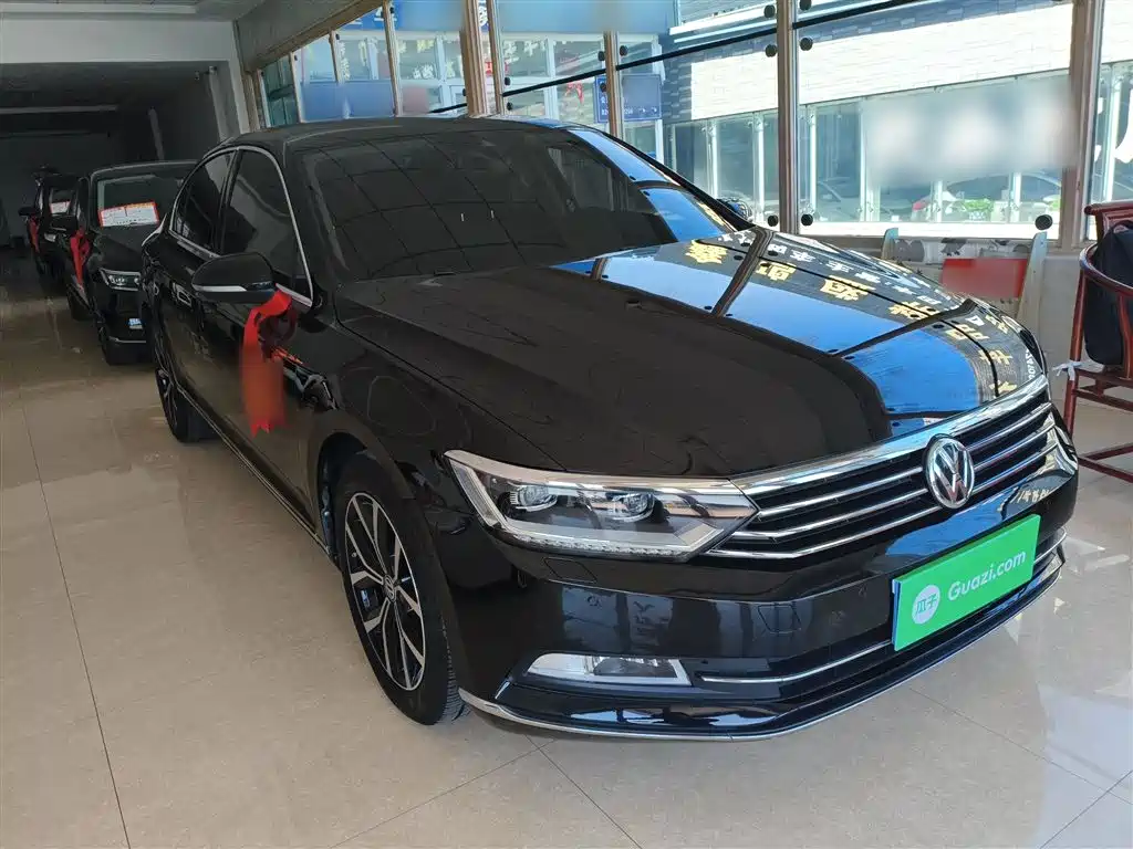 Magotan 330 TSI DSG Distinguished