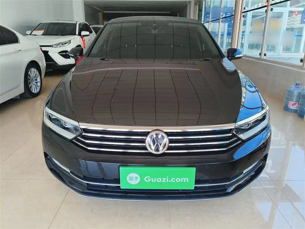 Magotan 330 TSI DSG Distinguished