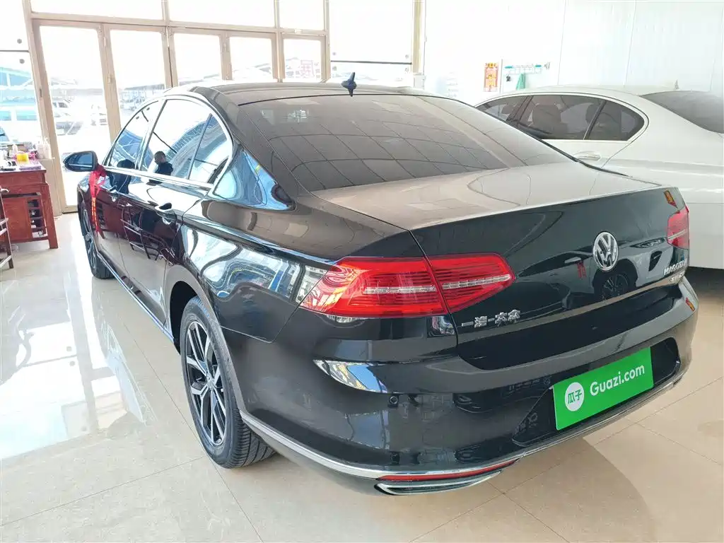 Magotan 330 TSI DSG Distinguished