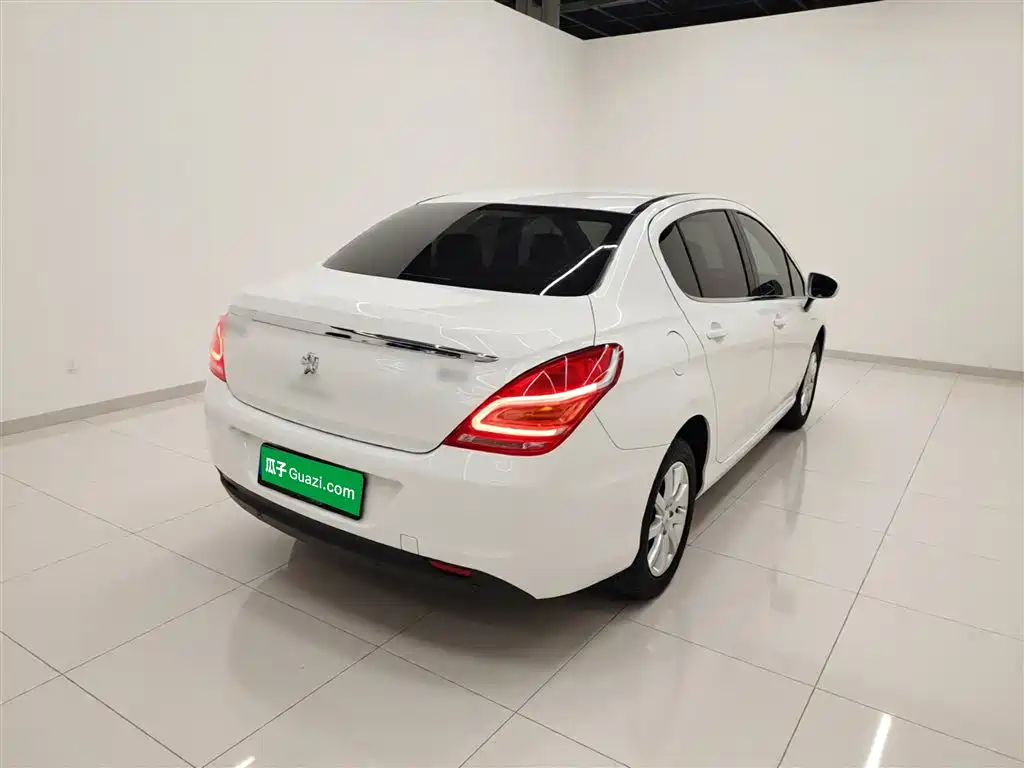 Peugeot 308 Pleasure Classic 1.6 L Auto Style