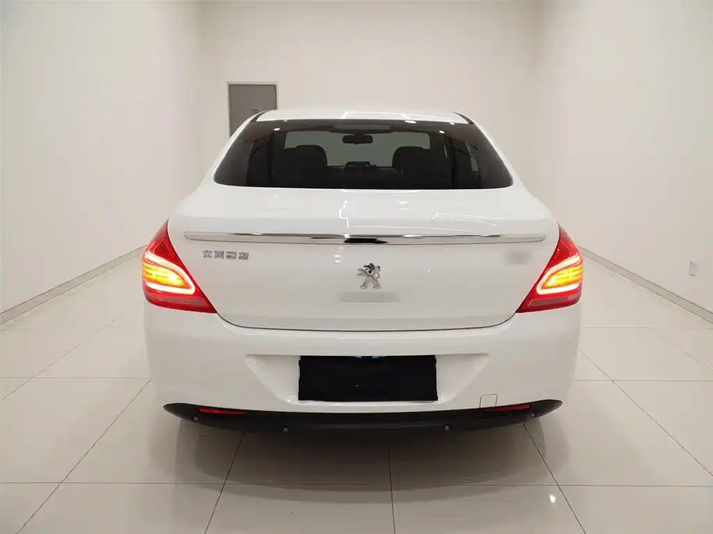 Peugeot 308 Pleasure Classic 1.6 L Auto Style