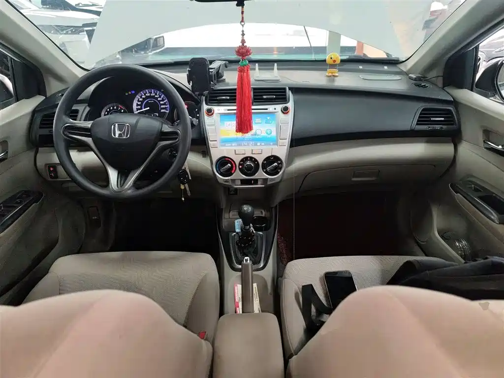 City Classic 1.5 L Manual Elite