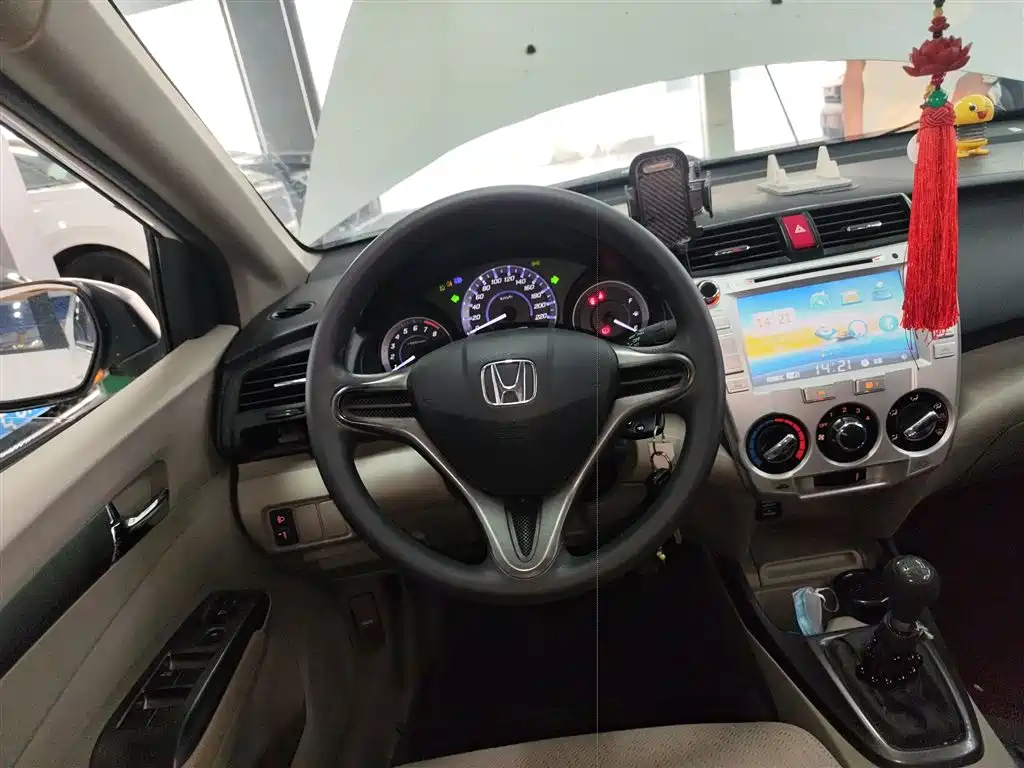 City Classic 1.5 L Manual Elite