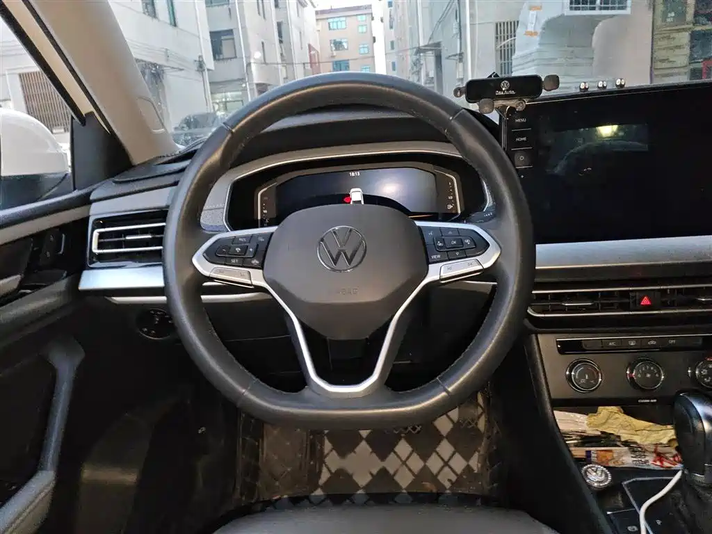 Lavida 1.5 L Auto 5 Million