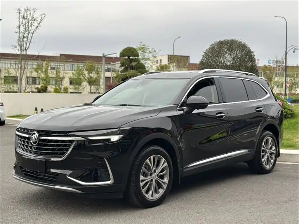 Envision Plus Envision Plus 652 T 5-seat Luxury