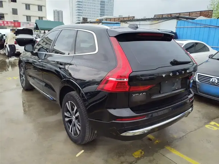 Volvo XC60 B5 4 WD Smart Ease Luxury