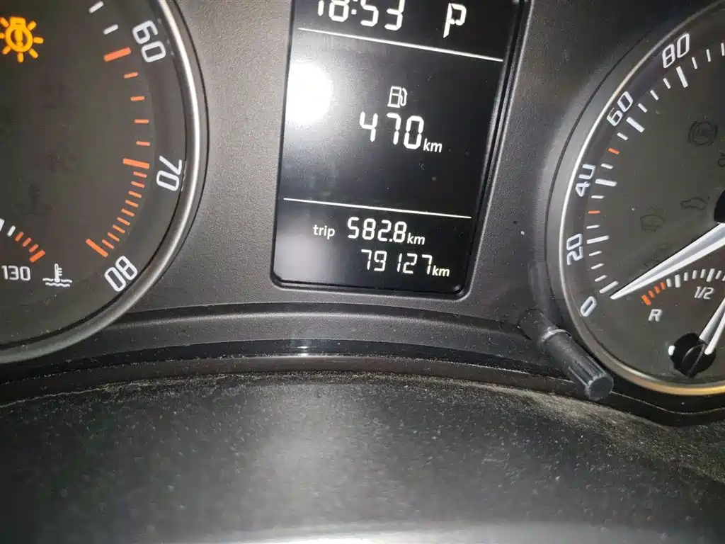 Octavia Classic 1.6 L Auto Yijie