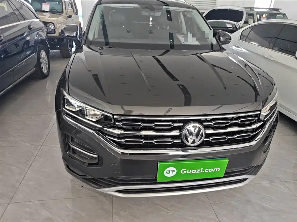 Tayron 330 TSI 2 WD Luxury Connected