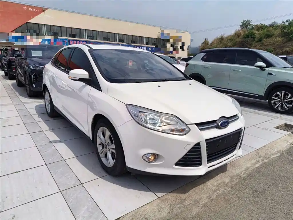 Focus Sedan 1.6 L Auto Style