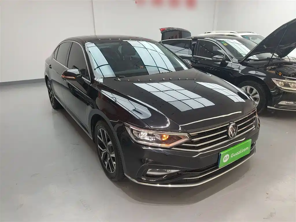 Magotan 330 TSI DSG Luxury