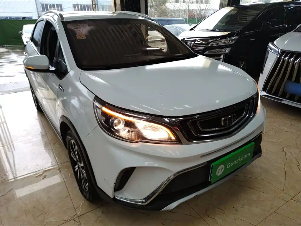 Vision X3 1.5 L Auto Elite