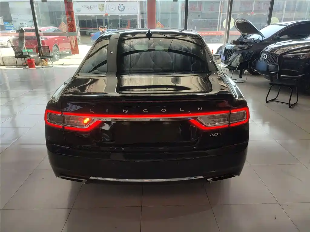 Lincoln Continental 2.0 T 2 WD Honor Shine CN-VI