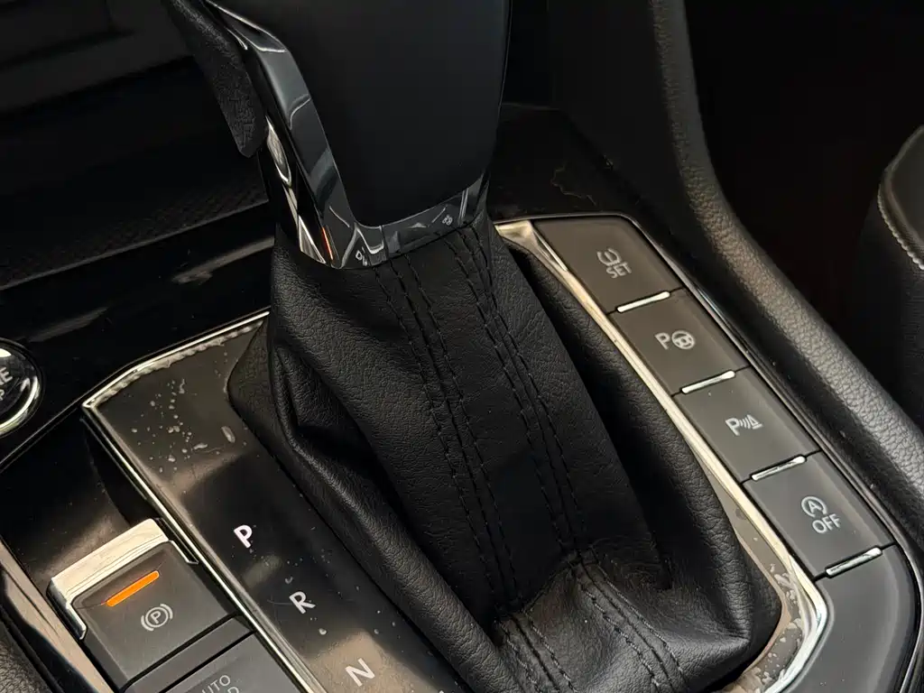 Tiguan L 330 TSI Auto 2 WD Flagship