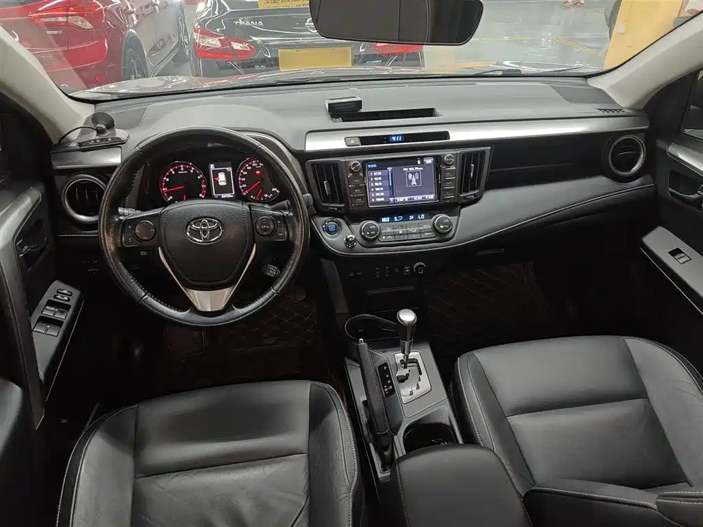 RAV4 2.0 L CVT 2 WD Smart Style CN-V