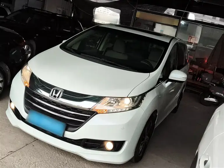 Honda Odyssey 2.4 L Luxury