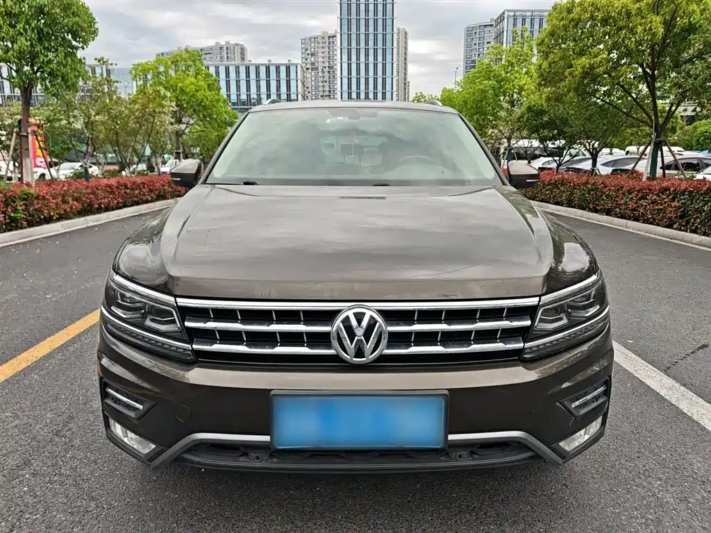 Tiguan L 330 TSI Auto 2 WD Flagship