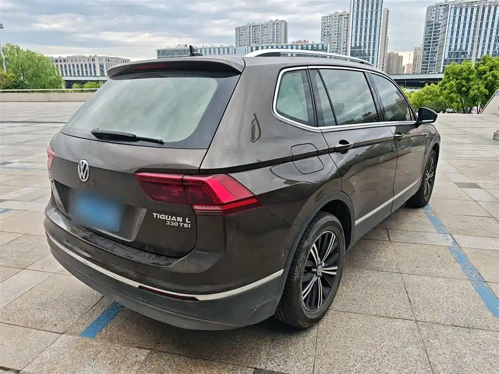 Tiguan L 330 TSI Auto 2 WD Flagship