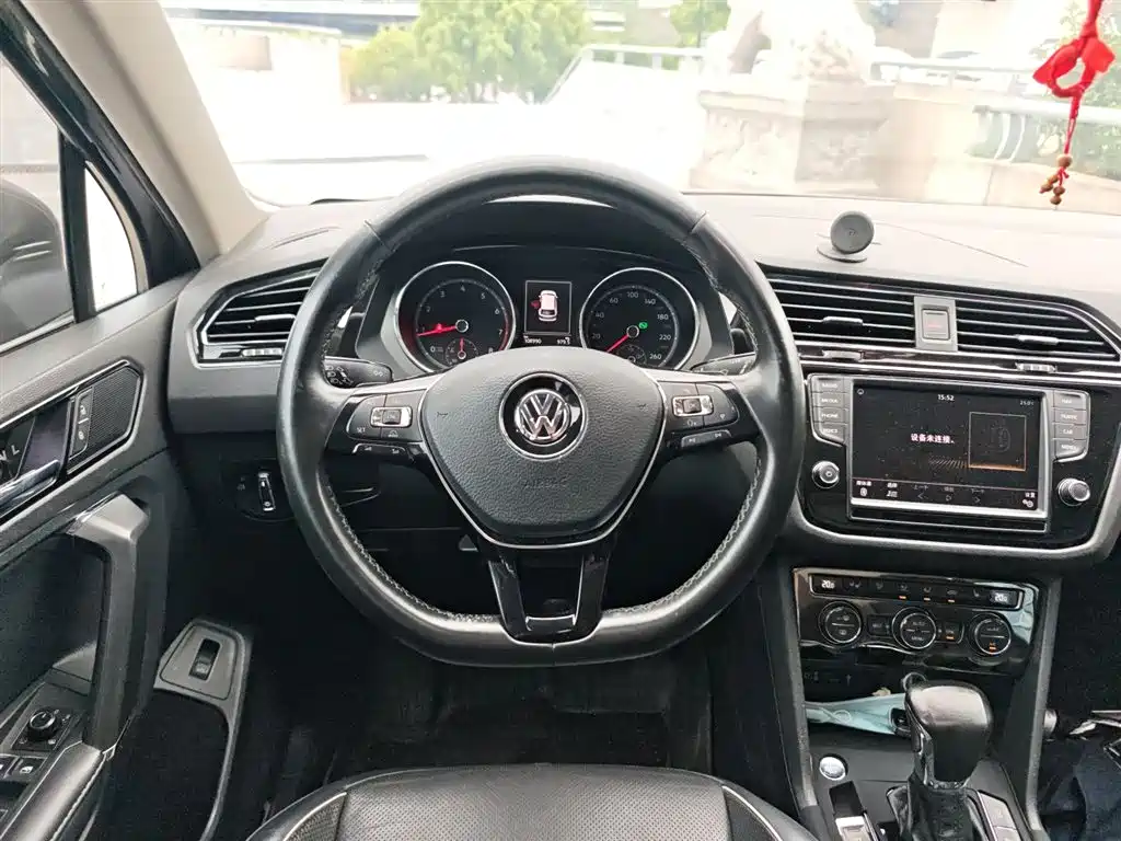 Tiguan L 330 TSI Auto 2 WD Flagship