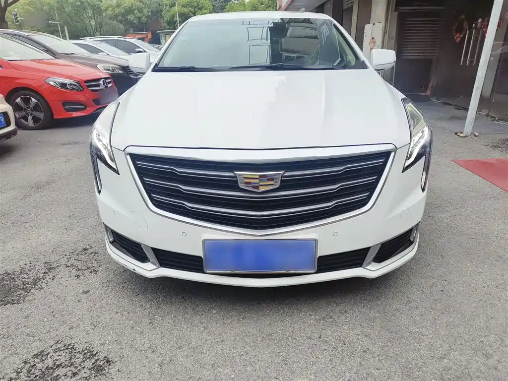 Cadillac XTS 28 T Elite