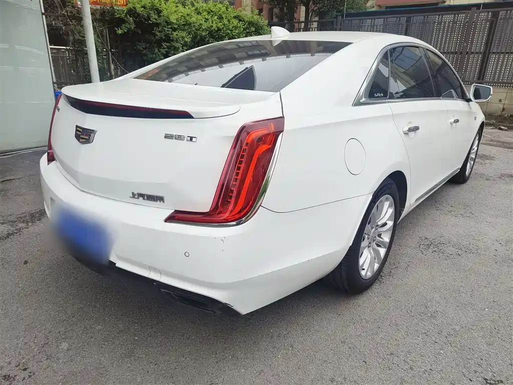 Cadillac XTS 28 T Elite