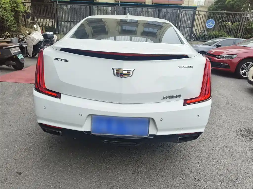 Cadillac XTS 28 T Elite