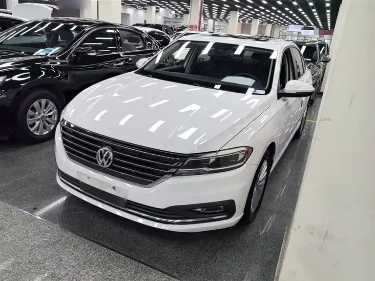 Volkswagen Lavida 1.5 L Auto Comfort CN-V