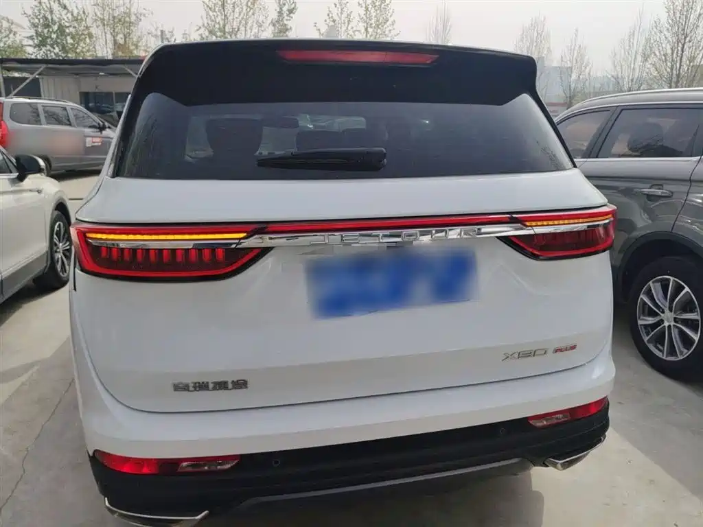 Jetour X90 PLUS 捷途X90 PLUS 2024款 1.6 TD DCT大家庭欢乐版 7座