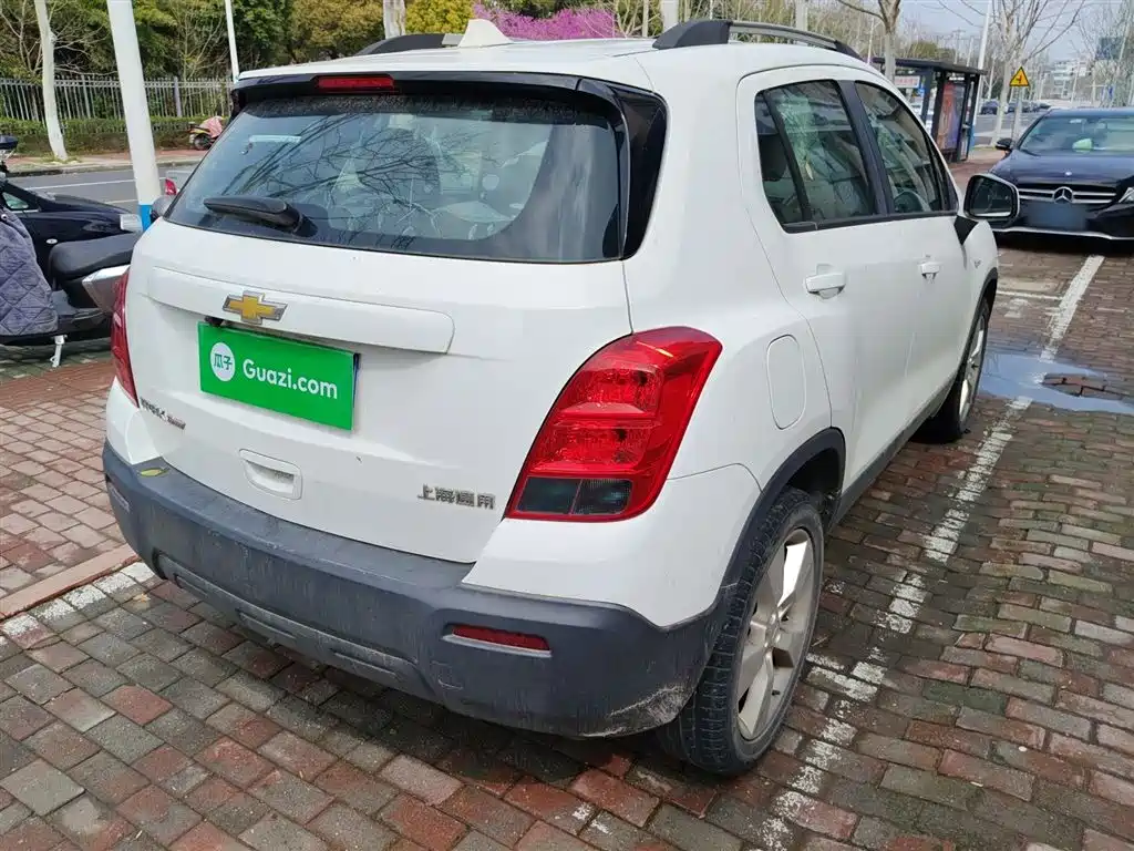Tracker 1.4 T Auto 2 WD Comfort