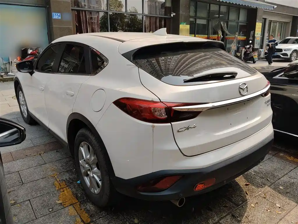 Mazda CX-4 2.0 L Auto 2 WD Blue Sky Vitality CN-V