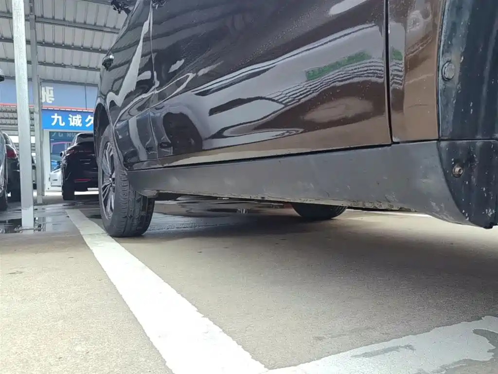 Vision X6 1.3 T CVT Luxury