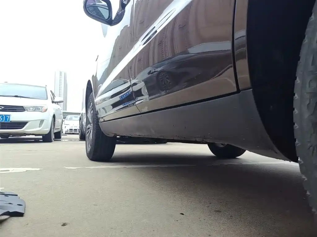 Vision X6 1.3 T CVT Luxury