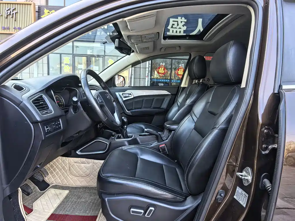Vision X6 1.8 L Manual Luxury