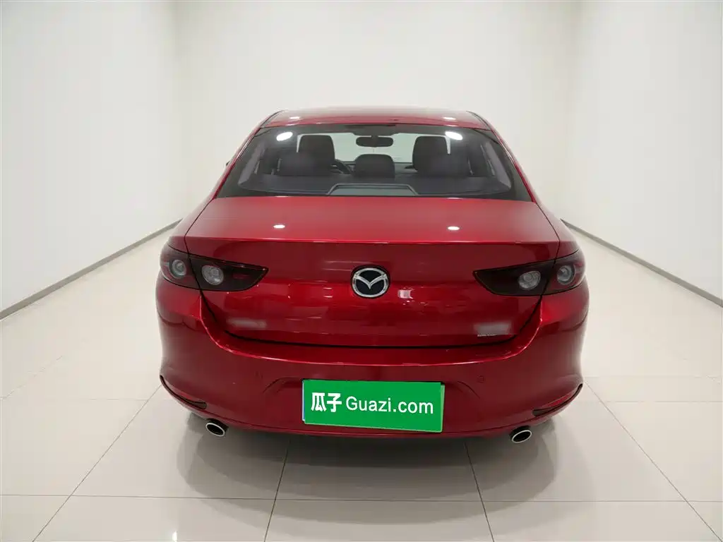Mazda 3 Axela 1.5 L Auto