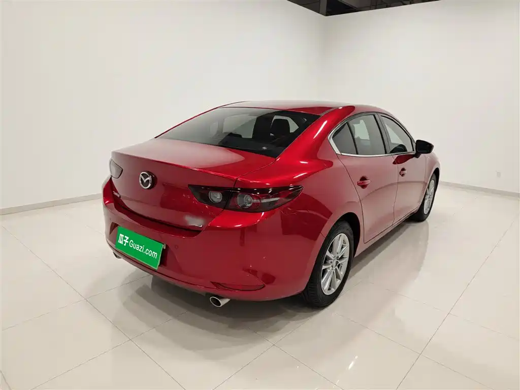 Mazda 3 Axela 1.5 L Auto