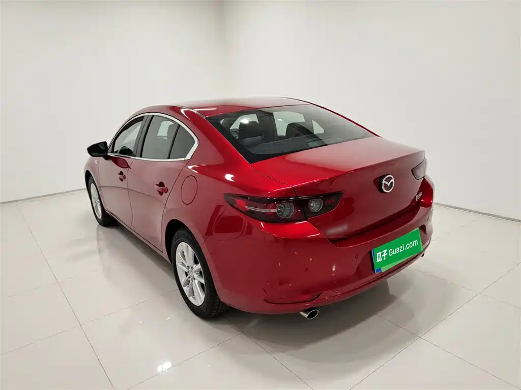 Mazda 3 Axela 1.5 L Auto