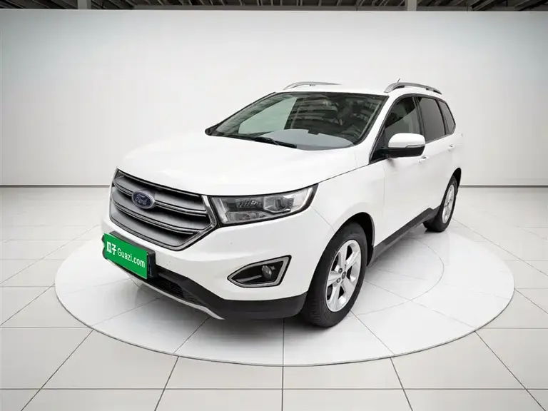 Ford Edge EcoBoost 245 2 WD Elite Sharp 5-seat