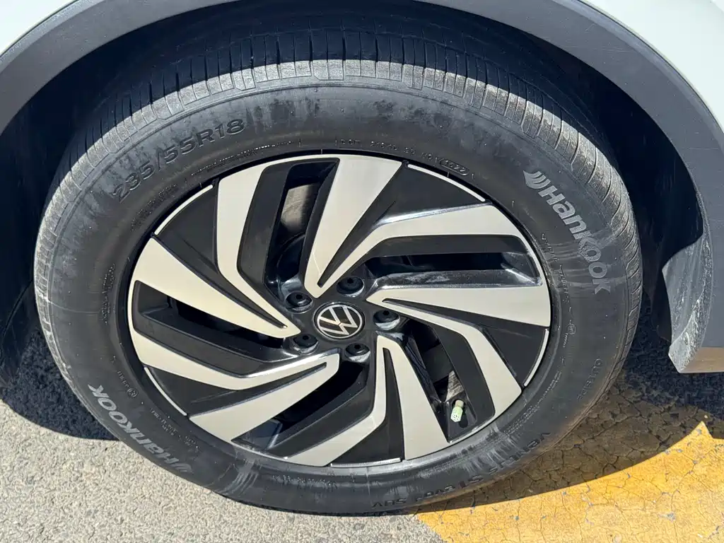 Tiguan L 280 TSI Auto 2 WD Trend Creative Limited